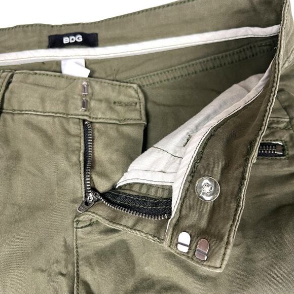 Urban Outfitters BDG Jeans Olive Green Zip Fly Skinny Leg Twill Pants Women's 25 - Picture 9 of 11